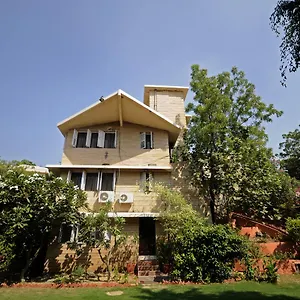 Ambavgarh Retreat 4* Udaipur